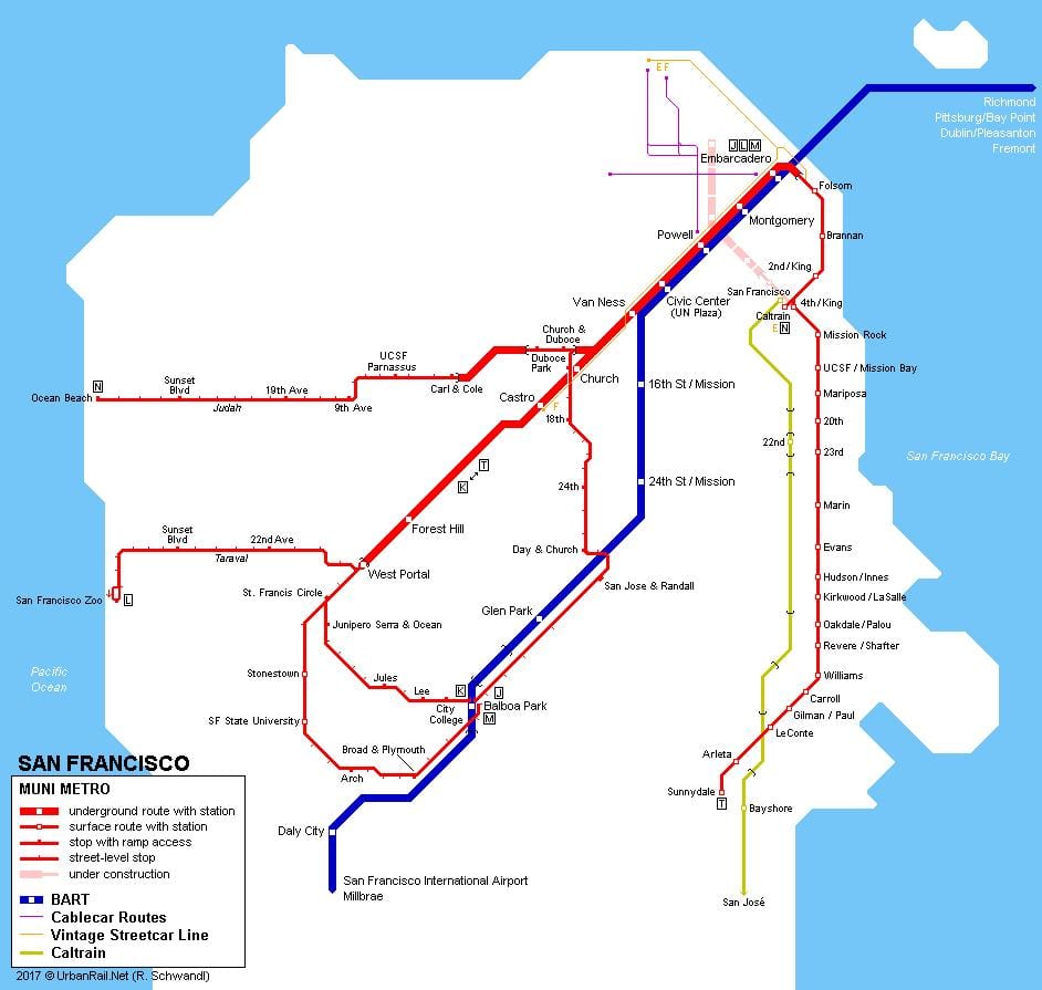 SF Muni vlakom na karti